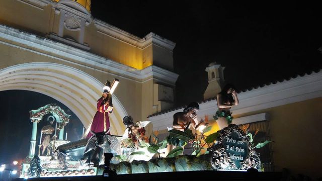 procesión de Jesús Nazareno del Monte Pulciano