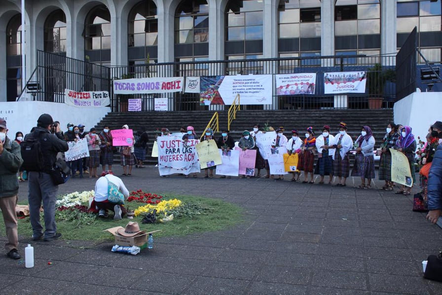 Organizaciones exigen justicia para mujeres Achí víctimas de violación