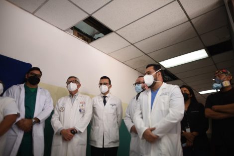 inauguran sala de Ginecología y Obstetricia en hospital San Juan de Dios