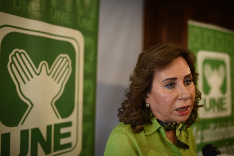 Sandra Torres explica autorización del Comité Ejecutivo del partido UNE