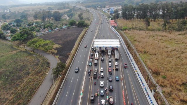 autopista Palín-Escuintla en Semana Santa 2022