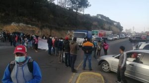 bloqueo de salubristas en Totonicapán