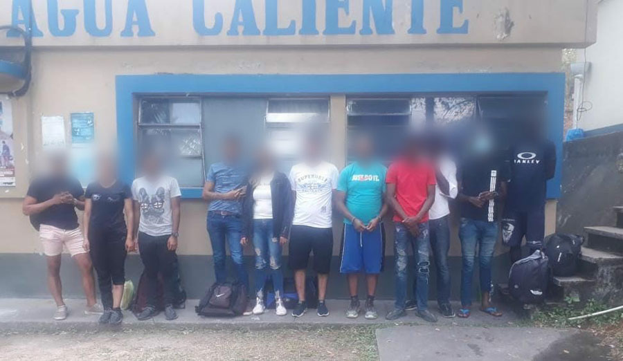 Migrantes indocumentados detenidos en Chiquimula