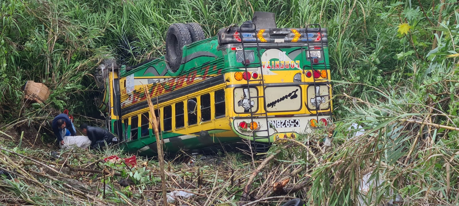 accidente de bus en vuelta El Chilero