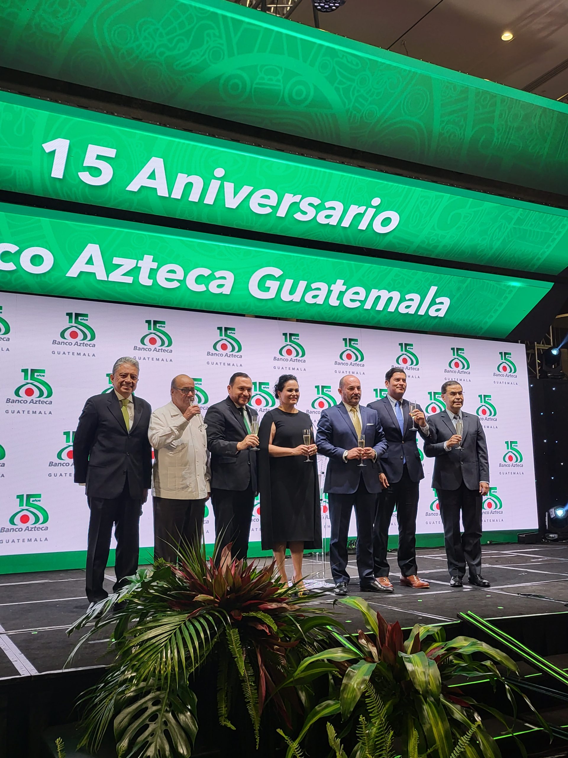 Banco Azteca Celebra 15 Años De Presencia En Guatemala