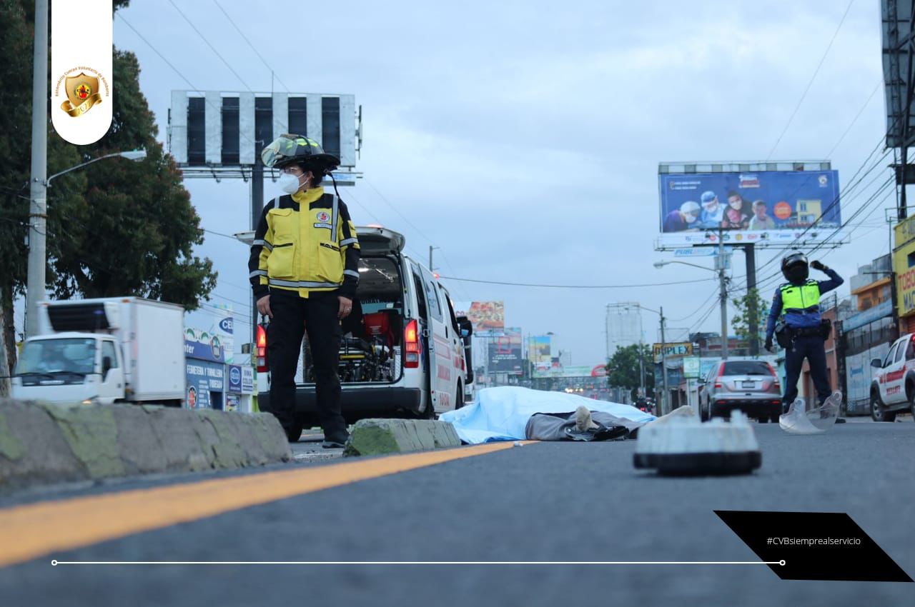 hombre muere en accidente en calzada Aguilar Batres