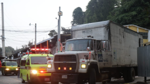 Trabajador de camión recolector muere tras ataque armado en Villa Hermosa