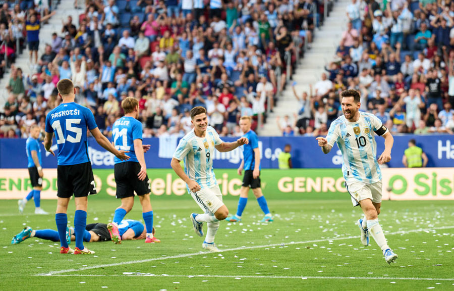 Argentina derrota a Estonia