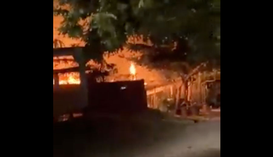 Disturbios en Livingston, Izabal, dejan una sede de PNC incendiada