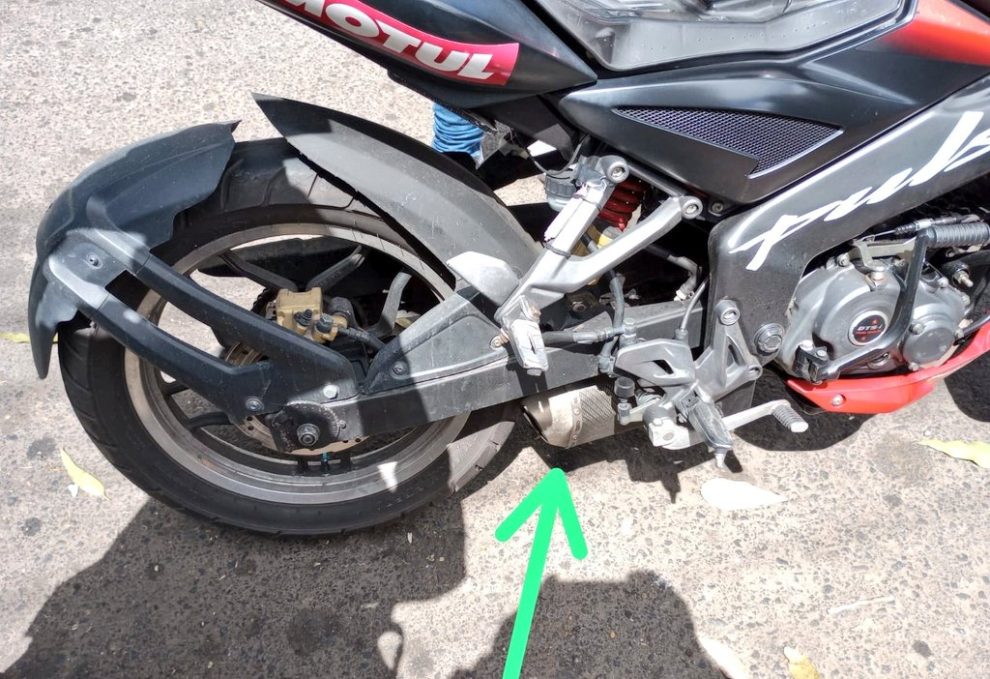 Modificación del escape en la moto? El ruido podría llevarlo a los patios