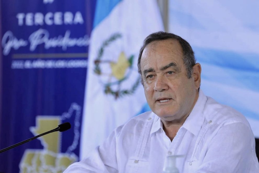 presidente Alejandro Giammattei en tercera gira departamental