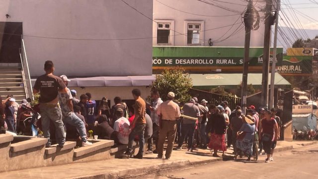 denuncian despidos de trabajadores municipales de Villa Nueva