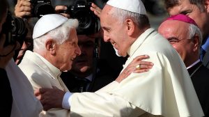 Benedicto XVI y Francisco