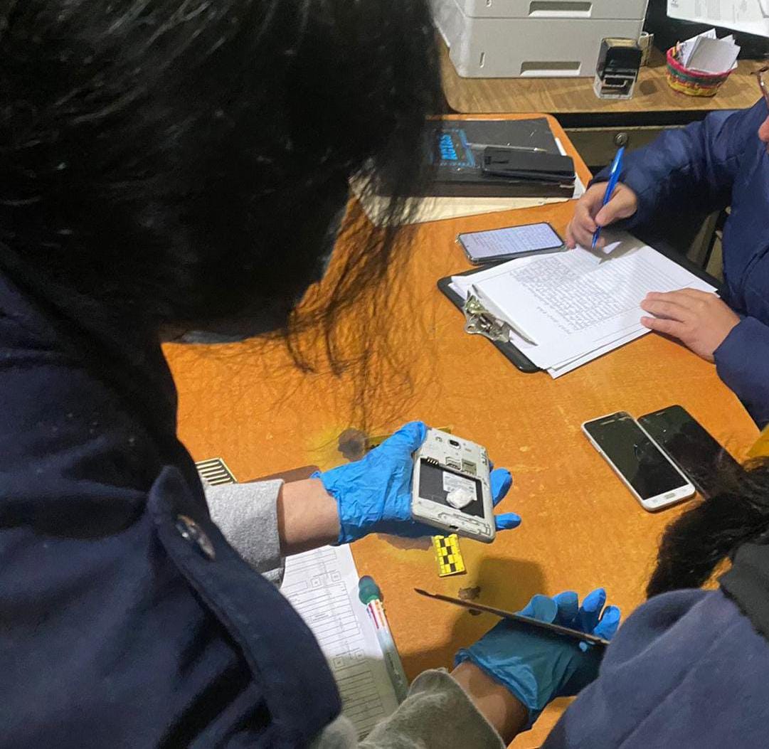 Requisa en el Centro Preventivo para Mujeres ubicado en la zona 1 de Quetzaltenango. / Foto: PNC