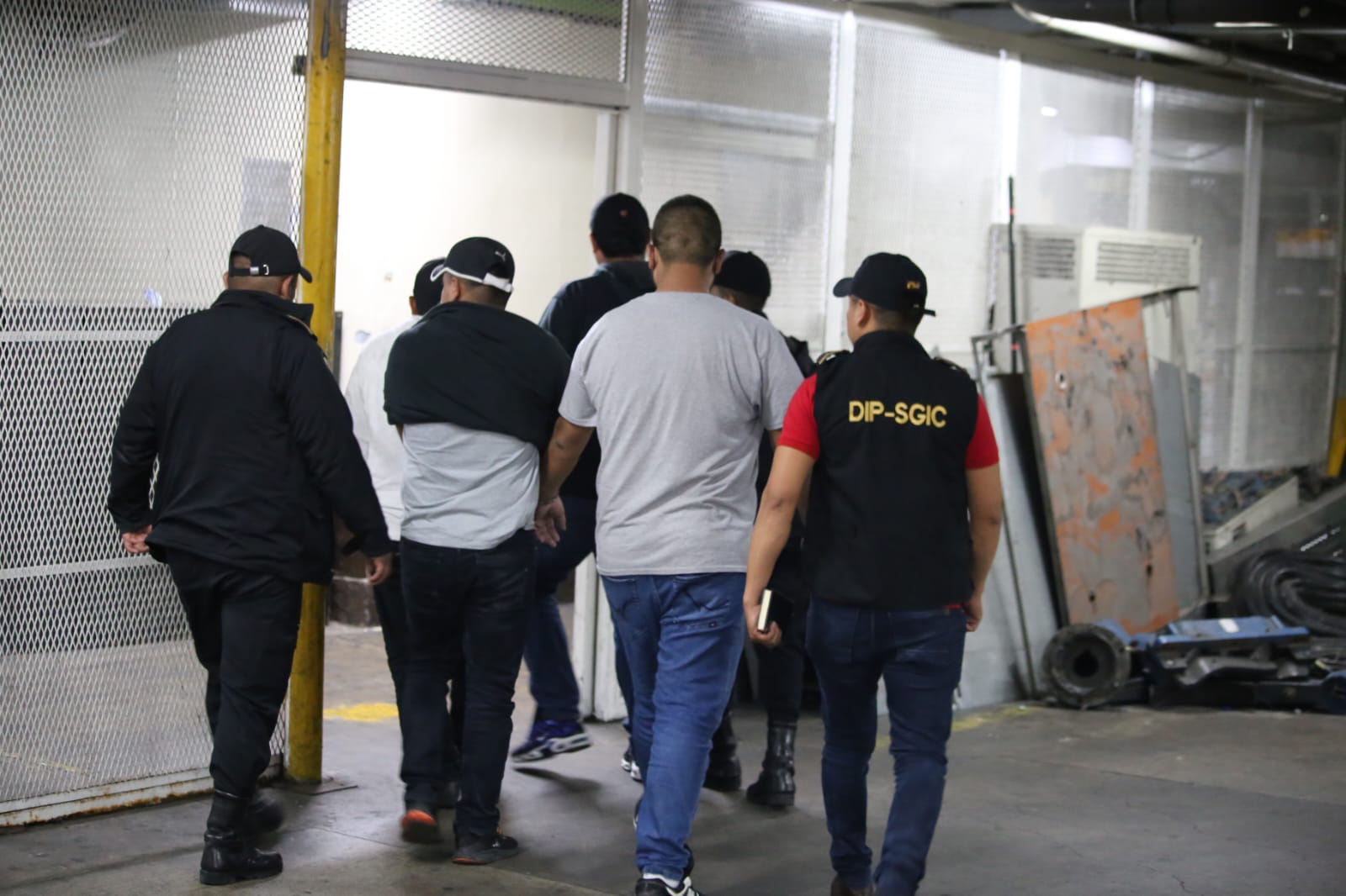 Capturan a cuatro presuntos asaltantes en San José Pinula