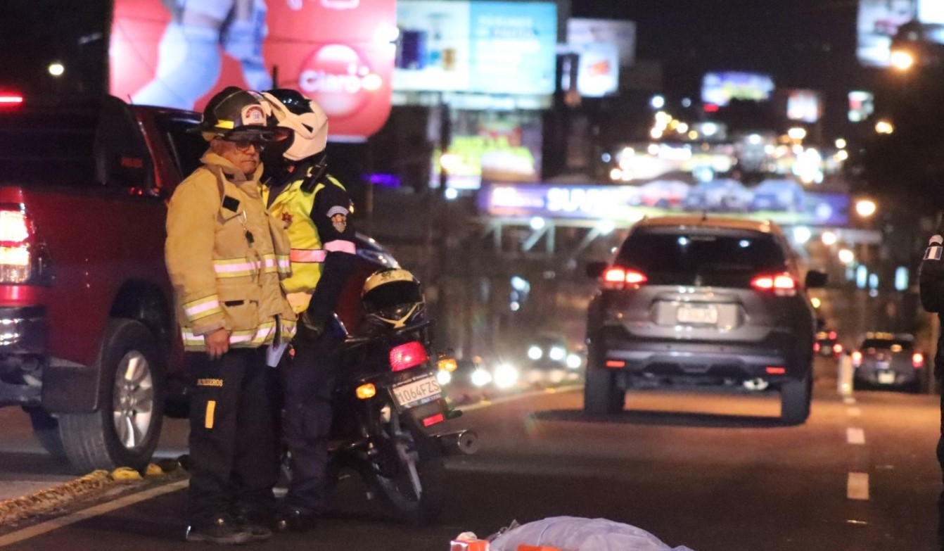 Mujer muere atropellada en la zona 11