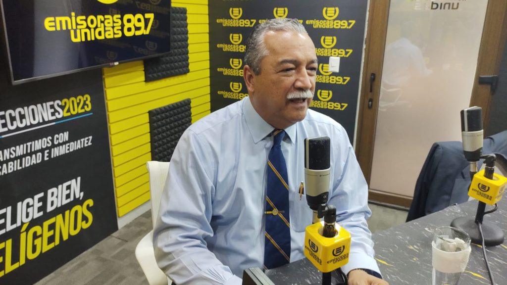 Manuel Conde, candidato a presidente por el partido Vamos