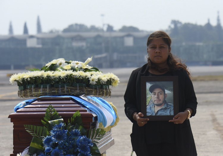 migrantes guatemaltecos fallecidos en México son repatriados