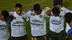 Acensos y descensos del futbol de Guatemala