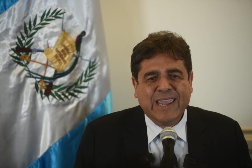 Carlos Pineda, candidato presidencial de Prosperidad Ciudadana