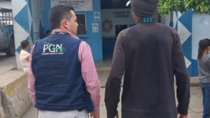 interceptan en Guatemala a adolescente de Portugal que viaja a Estados Unidos