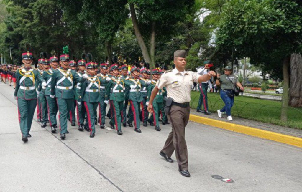 desfile del Día del Ejército