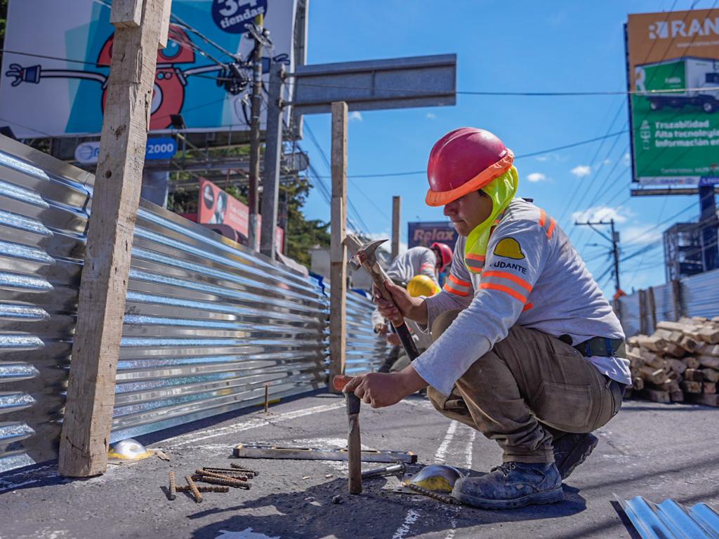 Anuncian construcción de paso a desnivel en ruta a El Salvador