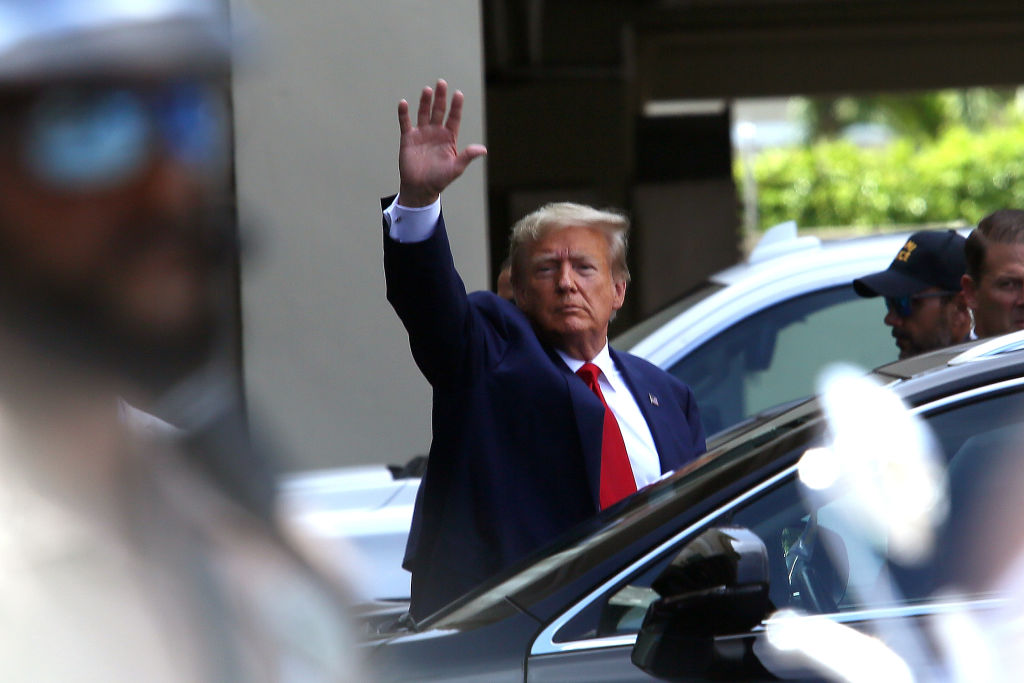 Donald Trump comparece ante tribunal federal en Miami
