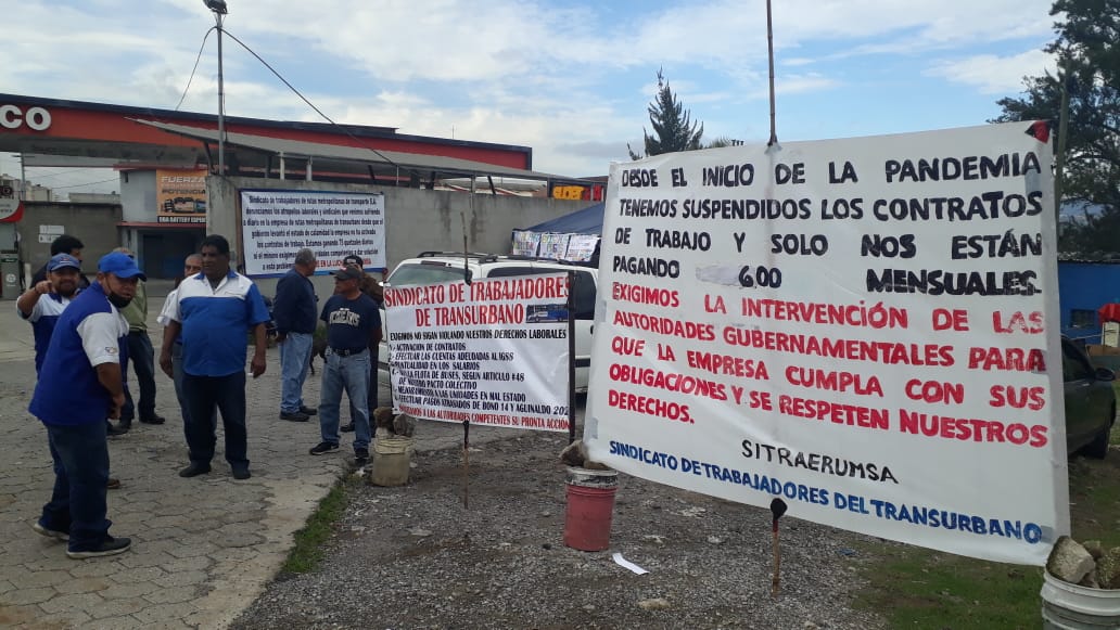 pilotos de Transurbano protestan