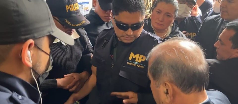 MP secuestra actas electorales de sede del TSE