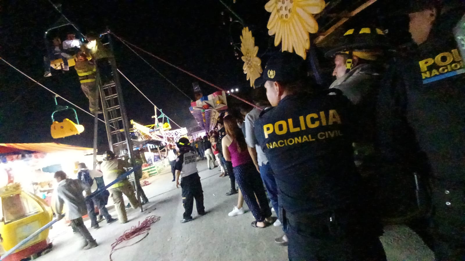 fallas en juego mecánico en feria de Jalapa