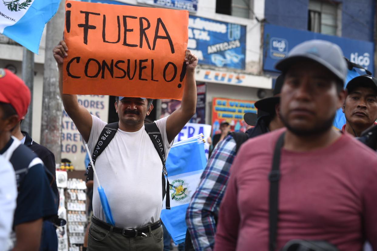 manifestación frente al Ministerio Público