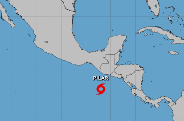 Tormenta Pilar cerca de El Salvador