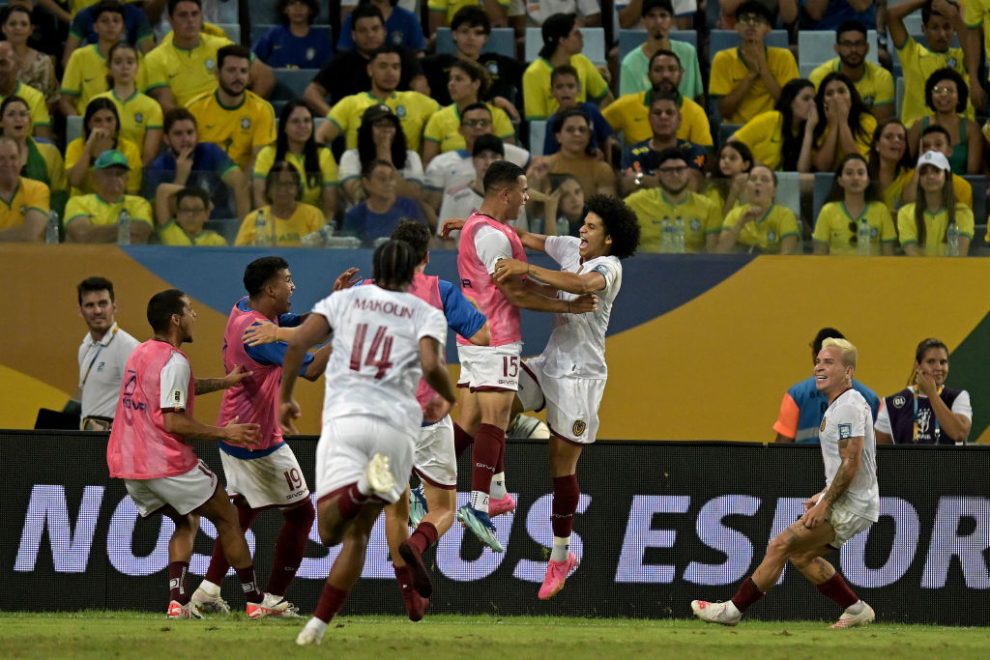 Brasil - Venezuela: Venezuela rasca un empate de Brasil tras un