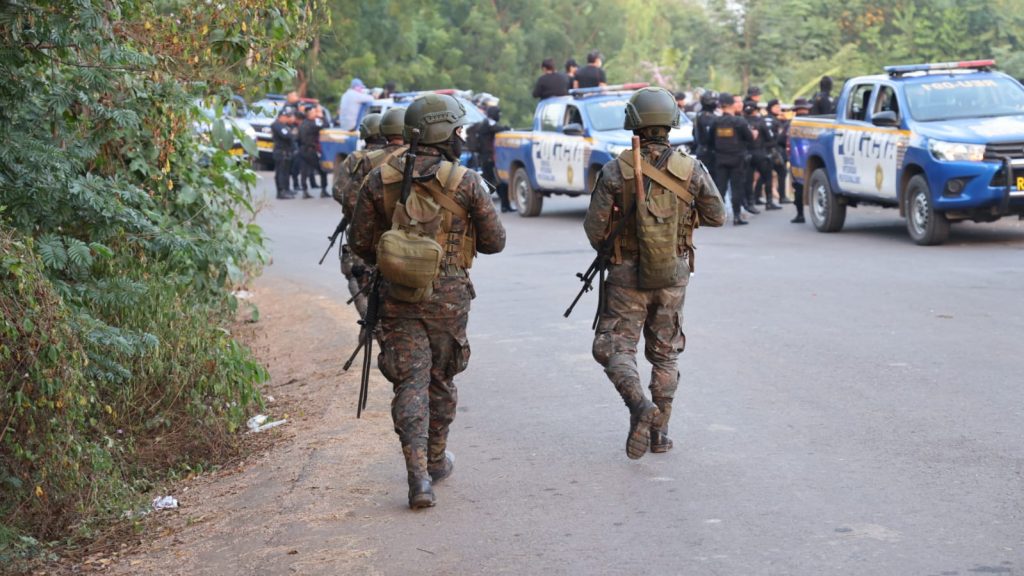 Capturan a miembros del Ejército y PNC tras operativo "Lobo Negro"