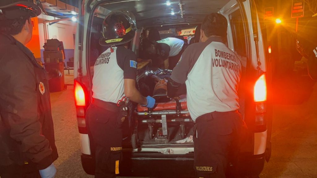 Cuatro heridos tras explosión de granada en Villa Nueva