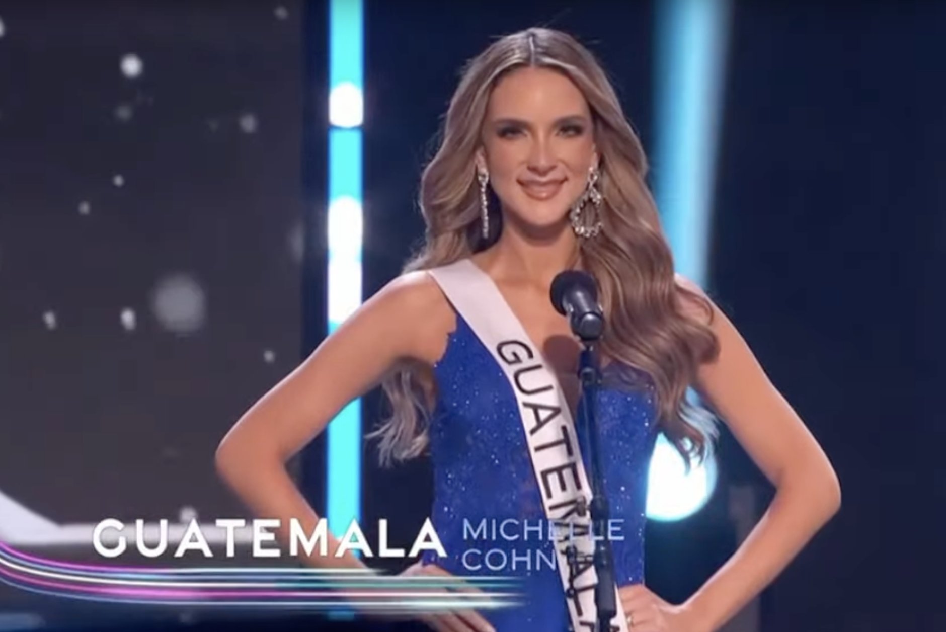 Entre gritos y aplausos, Miss Guatemala se presenta en Miss Universo