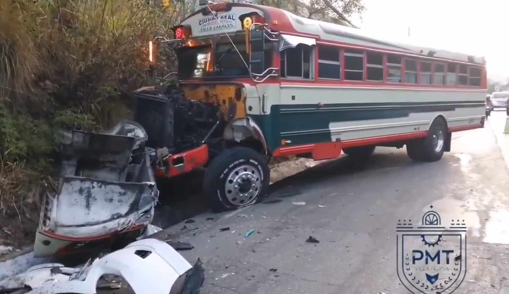 accidente de bus en ruta de Villa Hermosa