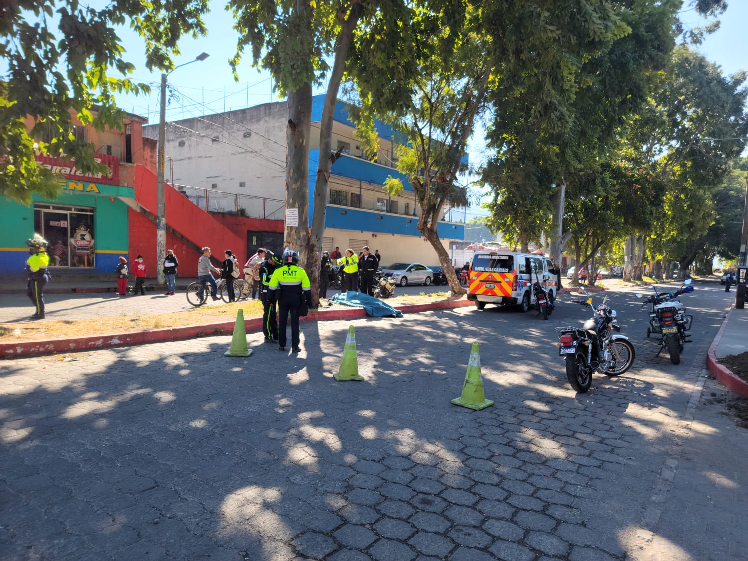 Hombre muere por posible hipotermia en Villa Canales