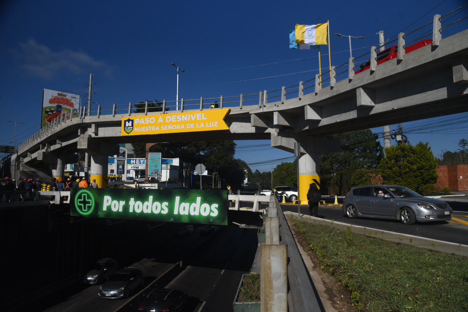 Inauguran paso a desnivel en Km. 13.5 de ruta a El Salvador