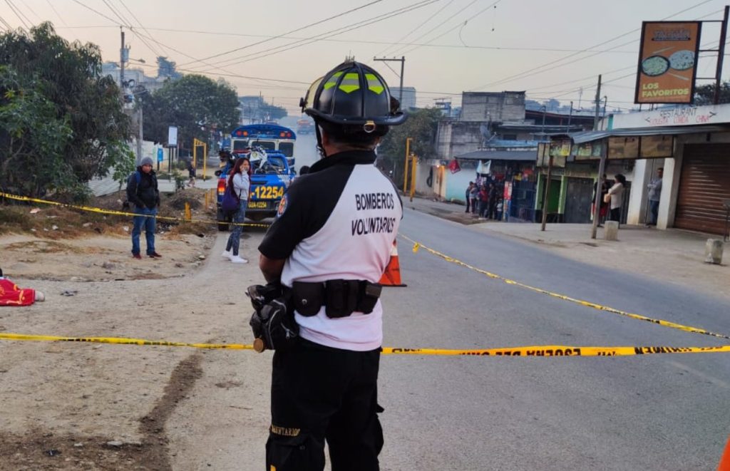 ataque armado en extremo de buses de San Pedro Ayampuc