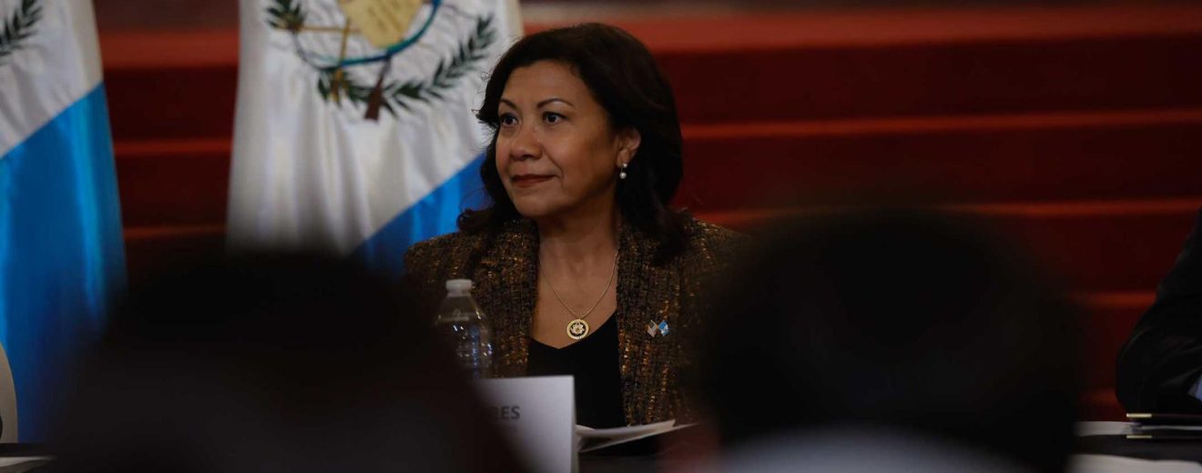 congresista estadounidense Norma Torres