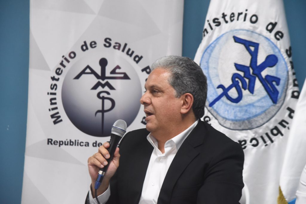 ministro de Salud, Oscar Cordón