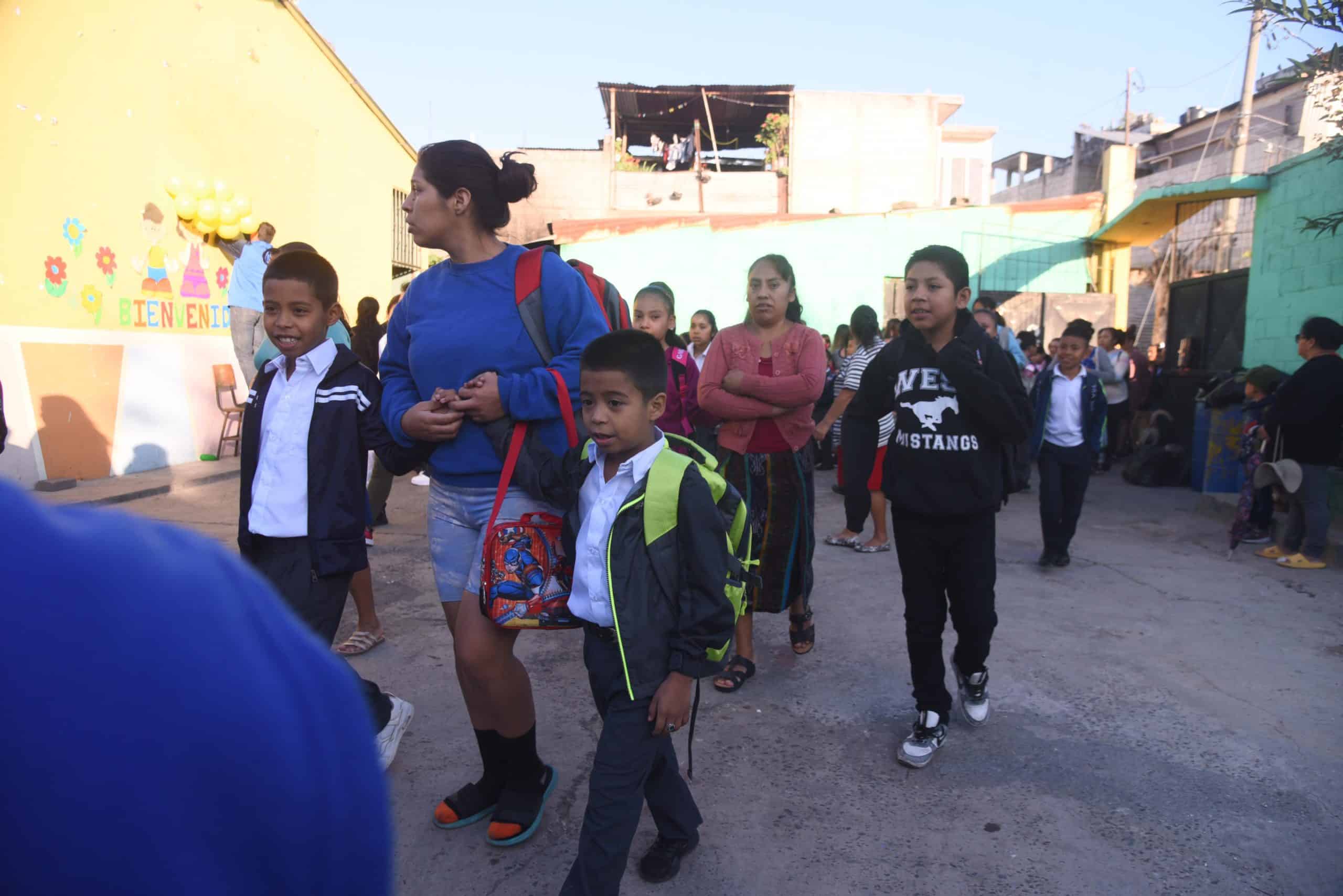 inicio de clases por el ciclo escolar 2024