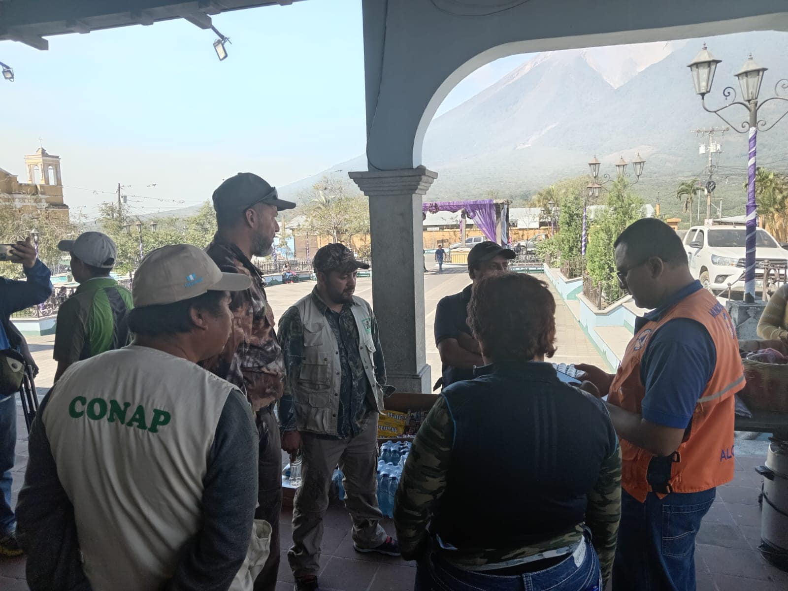 incendio en el volcán de Agua