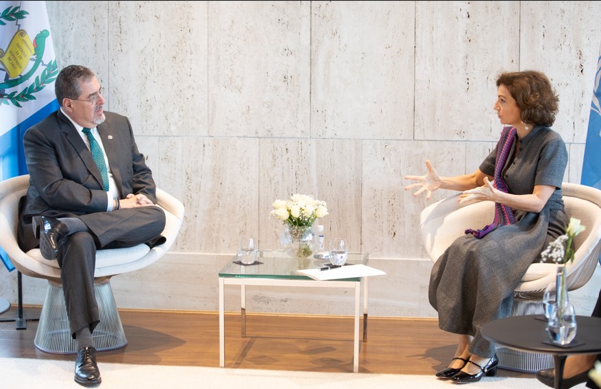 reunión del presidente Bernardo Arévalo con Unesco