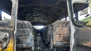 Bus prende en llamas en ruta antigua hacia Escuintla