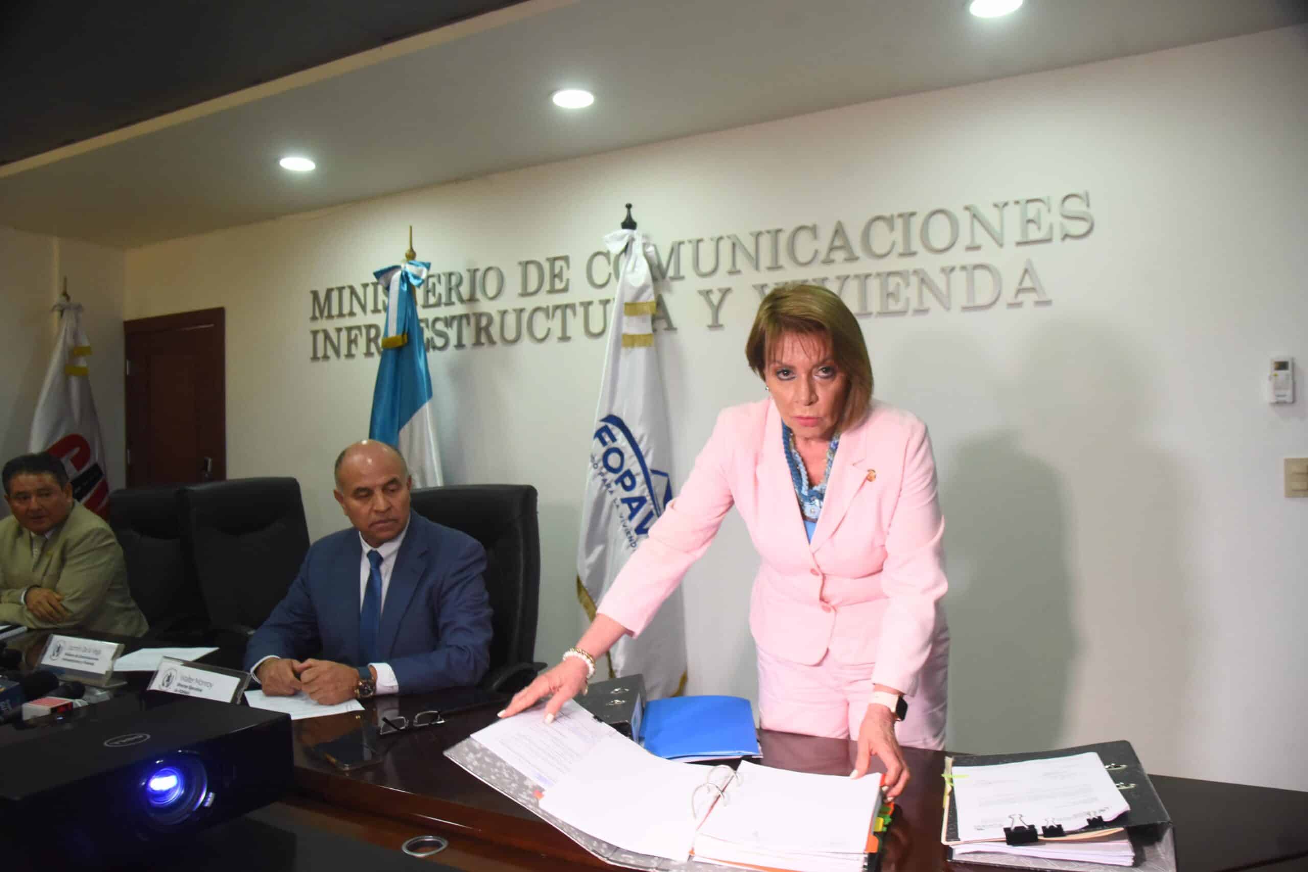 Ministra de Comunicaciones, Jazmín de la Vega