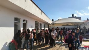 Interceptan a 179 migrantes guatemaltecos en el centro de México