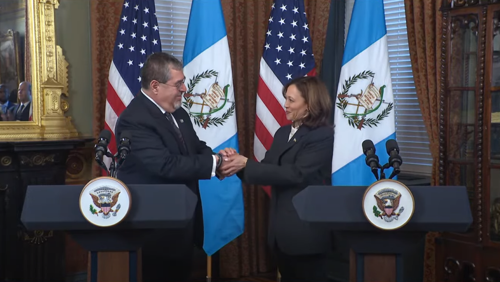 Reunión del presidente Bernardo Arévalo con vicepresidenta Kamala Harris